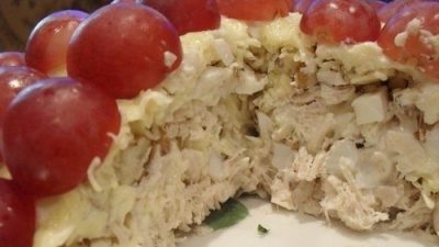 Салат с копченой курицей «Тиффани»