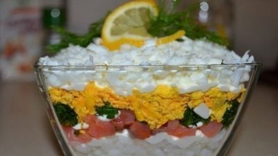 Салат «Сама нежность» с семгой и рисом