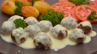 Шарики из говядины со сливочным соусом