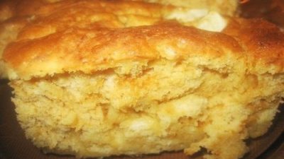 Шарлотка в микроволновке на скорую руку