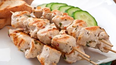 Шашлычок из куриного филе в духовке