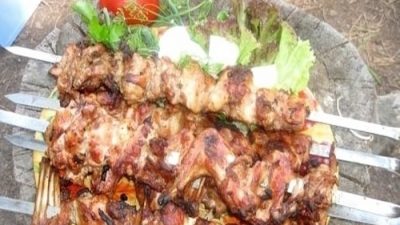 Шашлык из кролика с луком