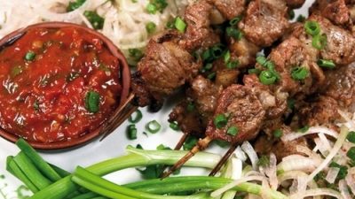 Шашлык из свинины в лимонном соусе в духовке