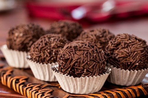 Шоколадный десерт «Бригадейро»