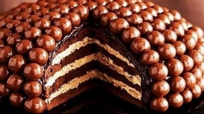 Шоколадный торт с конфетами Maltesers
