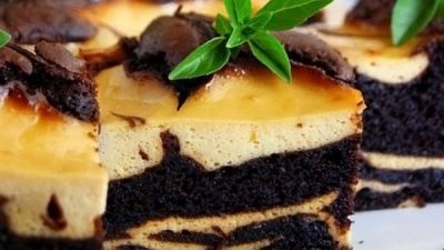 Шоколадный торт «Сюрреалист» с бананом