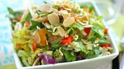 Шопский китайский салат