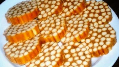 Сладкая колбаска из соломки к чаю