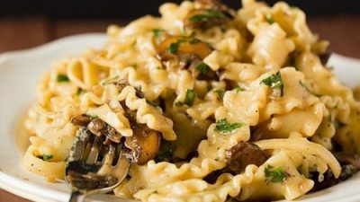 Сливочно-грибная паста с луком-шалот