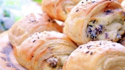 Слоенки с корицей и творогом