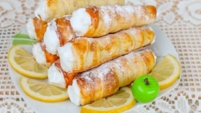 Слоеные трубочки с белково-ванильным кремом