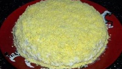 Слоеный салат «Нежная курочка»
