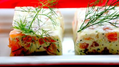 Сметанный мусс с лососем и сливочным сыром