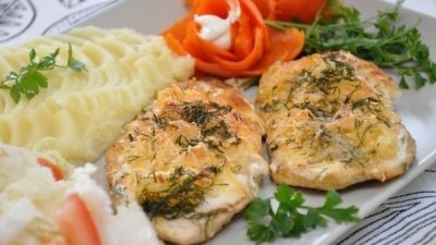 Сочная куриная грудка в майонезе
