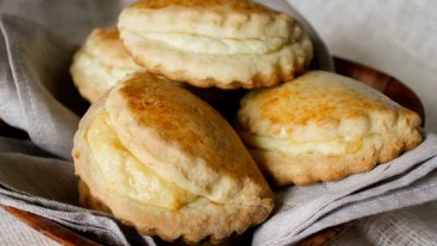Сочники с творогом по-домашнему
