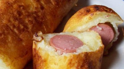Сосиски в тесте из картофеля