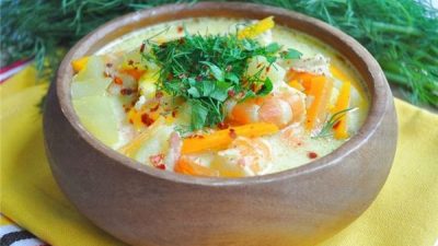 Суп Чаудер с фенхелем и креветками