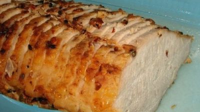 Свинина, запеченная с корицей и приправами