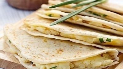 Сытный кыстыбый с картофелем и луком