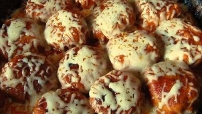 Тефтели из куриного филе под сыром