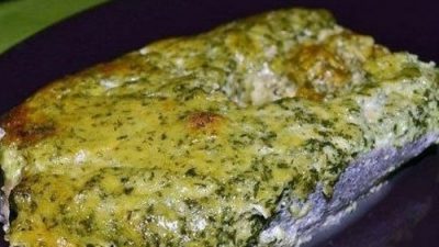 Тилапия под сливочным соусом с сыром