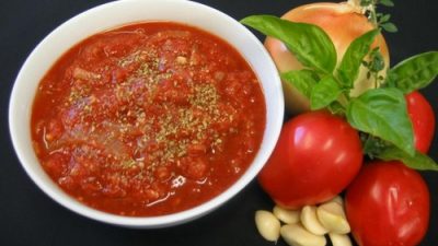 Томатно-чесночный соус к блюдам из рыбы