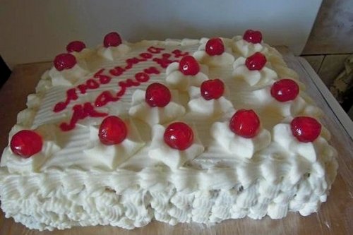 Торт со взбитыми сливками на Вкусном Блоге