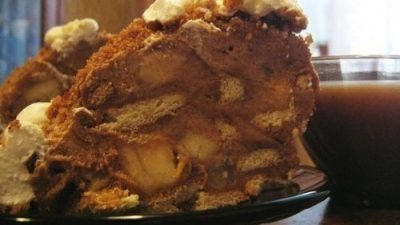 Торт из овсяного печенья с грецкими орехами