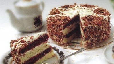 Торт «Машенька» из сметаны и сгущенного молока