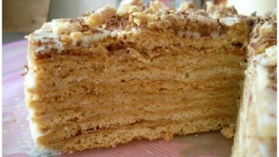 Торт «Медовик» домашний со сметанным кремом