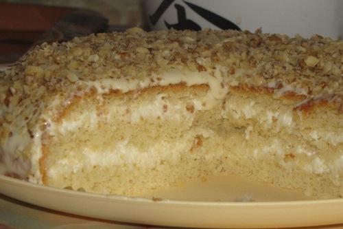 Торт «Медовик» с нежным кремом в мультиварке