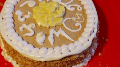 Торт «Облако в штанах» с кофейным кремом