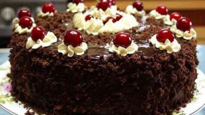 Торт «Пьяная вишня» по-домашнему