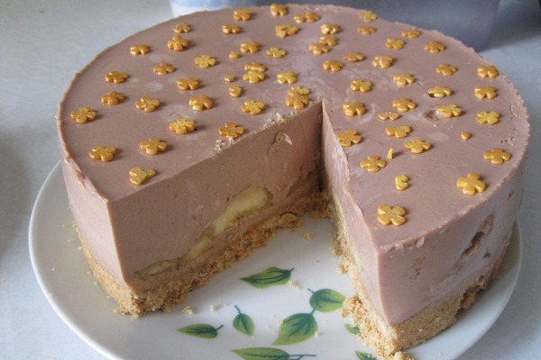 Клубничный желейный торт-суфле