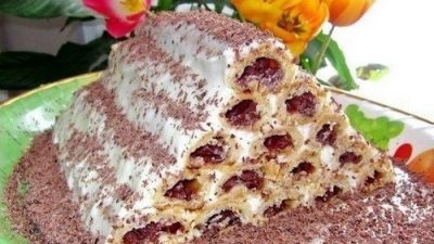 Торт с вишней и сметаной «Монастырская изба»