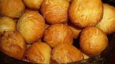 Традиционные казахские баурсаки