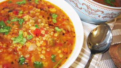 Турецкий чечевичный суп на курином бульоне