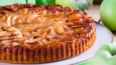 Творожный пирог с яблоками на ряженке