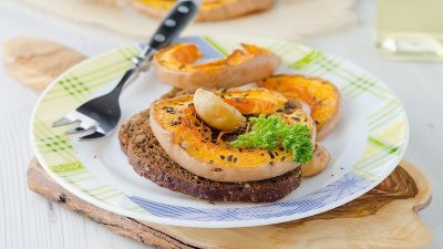 Тыквенные дольки с прованскими травами