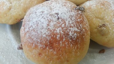 Творожные булочки как пух с изюмом без дрожжей