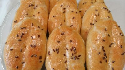 Пирожки на кефире с сыром без дрожжей