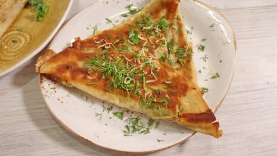 Ёка из лаваша с сыром и яйцом за 5 минут