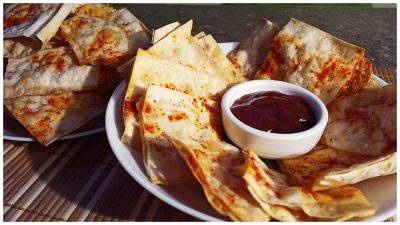 Чипсы из лаваша с сыром в духовке