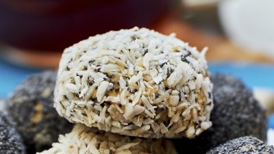Яблочно-маковые конфеты из печенья