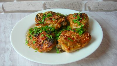 Курица по-восточному с медом и имбирем в духовке