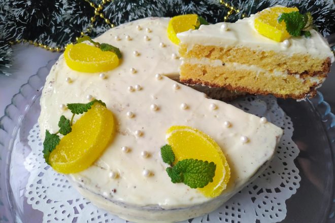 Лимонный бисквитный торт с прослойкой лимонного крема
