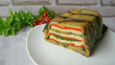 Терин из баклажанов и болгарского перца с сыром