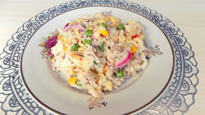 Салат из овощной Гавайской смеси с курицей
