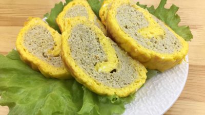 Сырный рулет со свиным фаршем