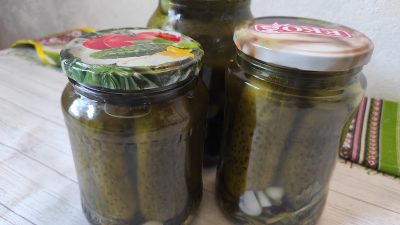Хрустящие маринованные огурцы с уксусом на зиму
